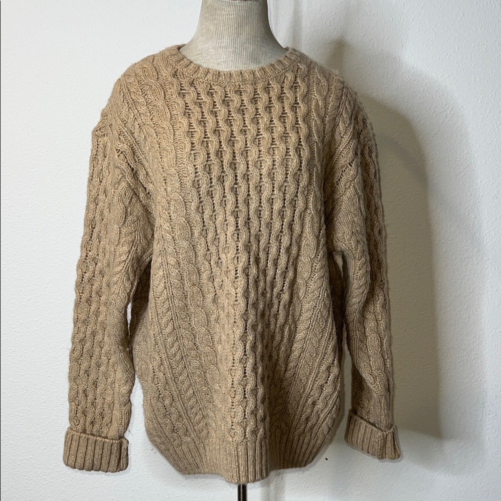 Brandy Melville Wool Blend Fisherman’s Cable Knit Sweater
